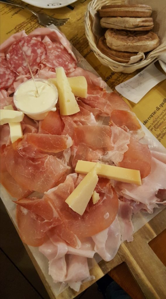 Tagliere salumi bolognesi