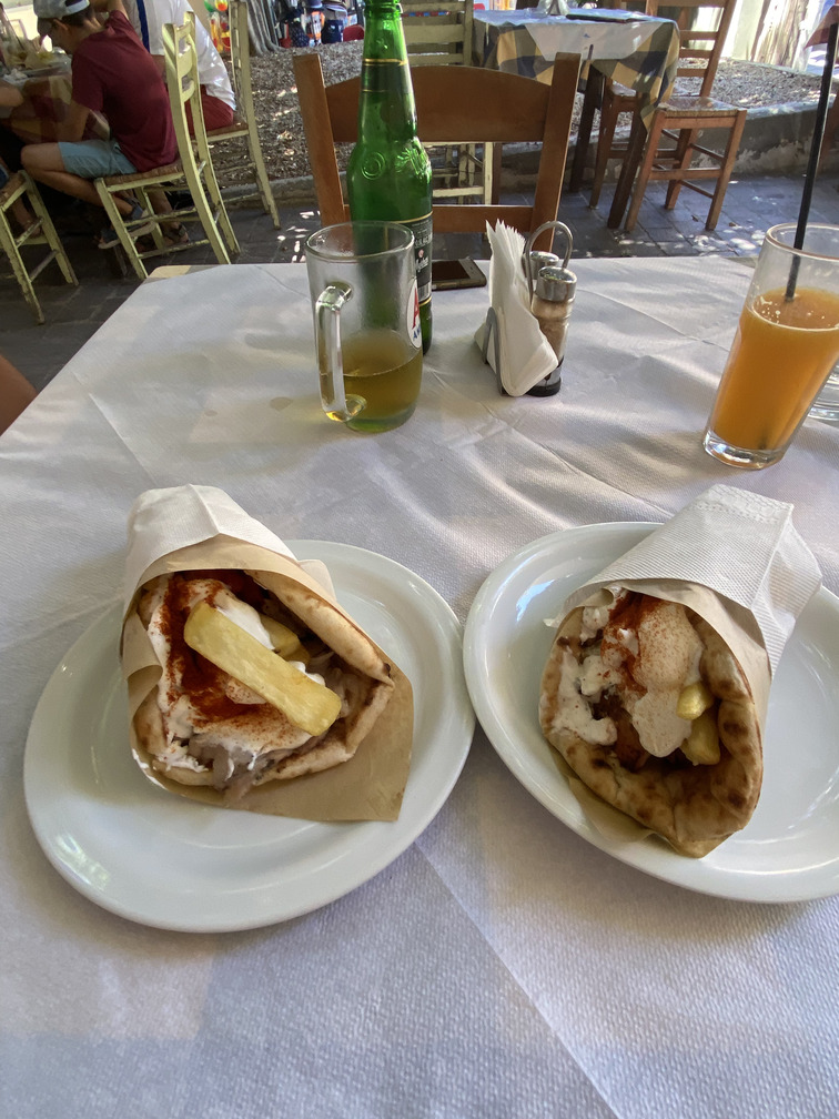 Ghiros O Kostas Chania