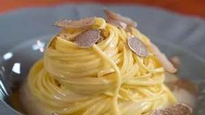 tajarin con sugo di tartufo