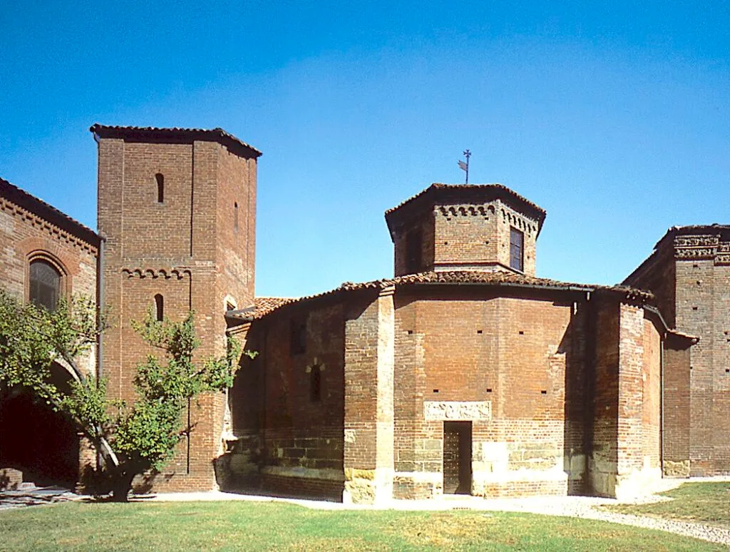 Il complesso monumentale di san pietro consavia