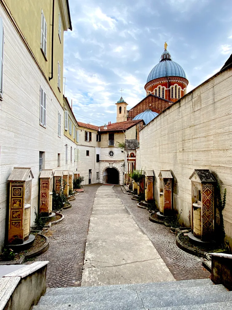 Santuario della Beata Vergine del Portone Asti