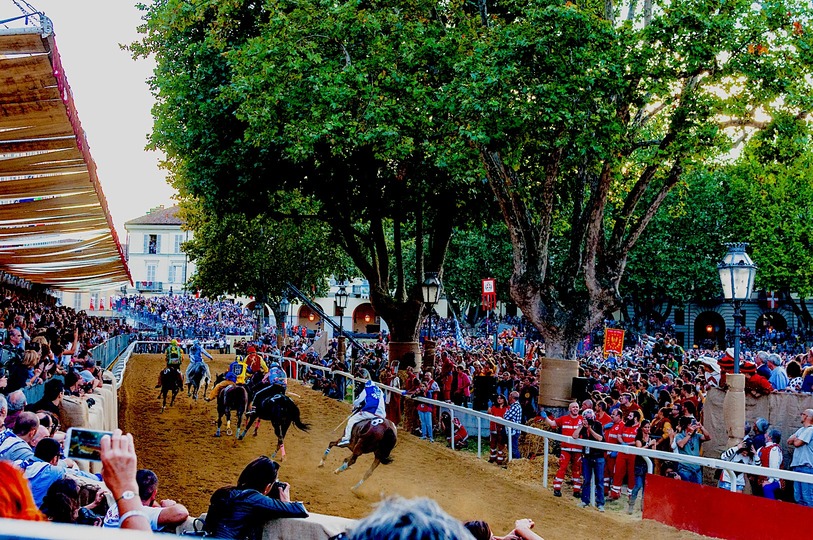 Palio Asti